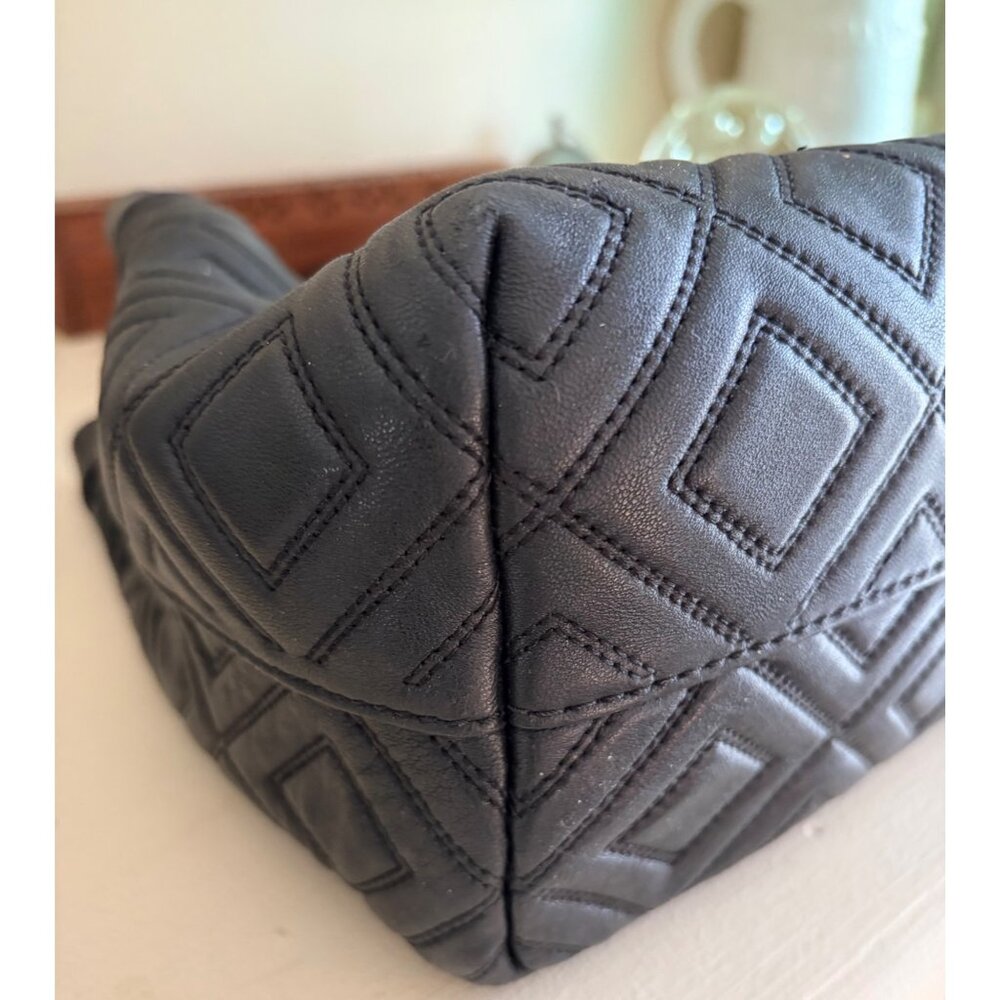 Tory Burch Fleming Quilted Leather Diamond Handbag Black Triple-Compartment Tote - Picture 11 of 14